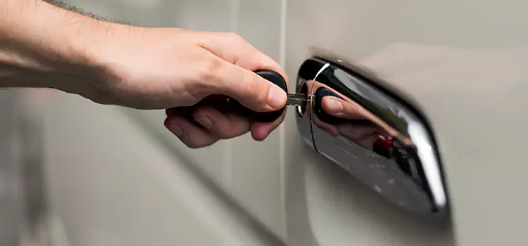 Why Choose Our Auto Locksmith Team in Auburn, NY?